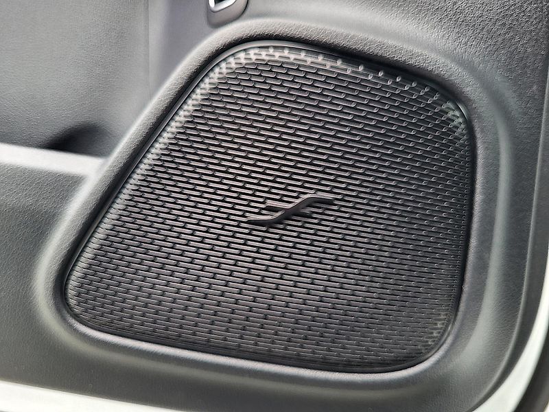 Mercedes-Benz GLB 180 100kW STYLE automat ČR - fotka 41 z 45