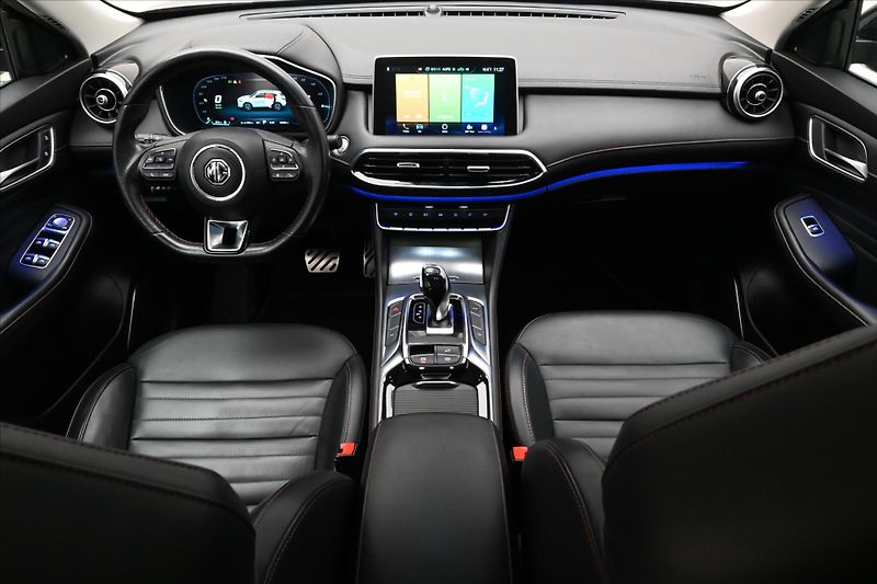 MG EHS 1,5 TGI 190 kW Luxury Záruka a - fotka 15 z 32