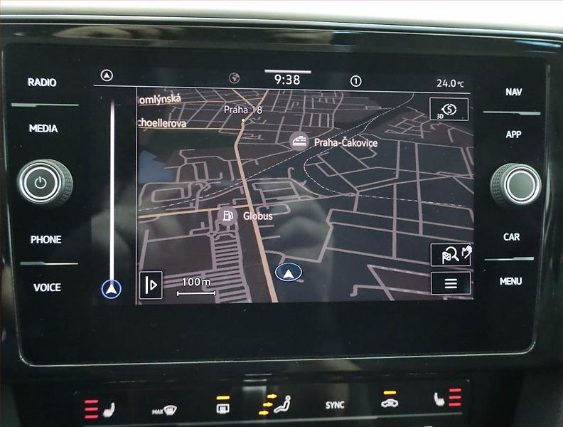 Volkswagen Passat (2021) Elegance 2.0 TDI - fotka 18 z 22