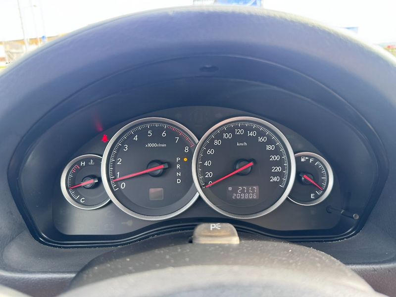 Subaru Outback (2007) AUTOMAT 4X4 2,5i 121 KW TAŽNÉ - fotka 24 z 50