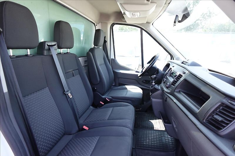 Ford Transit 2,0 TDCi  SKŘÍŇ KLIMA - fotka 12 z 25