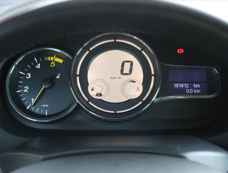 Renault Mégane (2015) 1.5 dCi, Navi, Tempomat - fotka 11 z 20