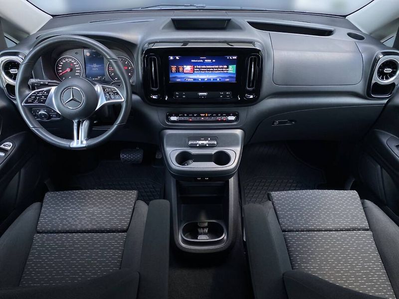 Mercedes-Benz Vito (2025) 119 CDI / Tourer Select / L / - fotka 13 z 26