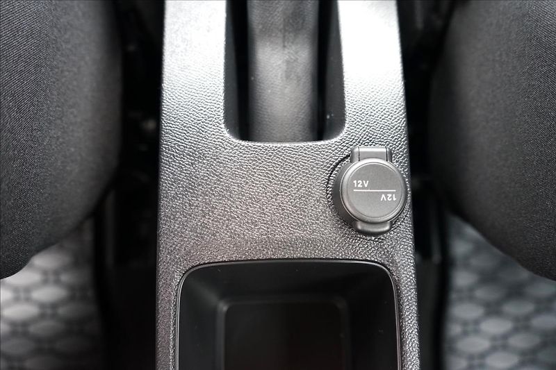 Citroën C3 (2026) 1,2 Turbo 100k Manual YOU - fotka 18 z 20