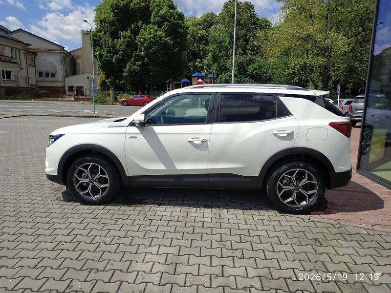KGM Korando 1.5T, Style+2WD, AT, SKLADEM - fotka 7 z 23