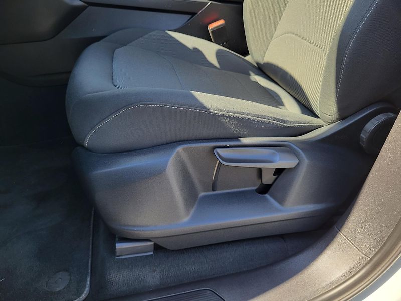 Volkswagen Touareg 3.0 V6 TDi DSG 4MOTION - fotka 28 z 47
