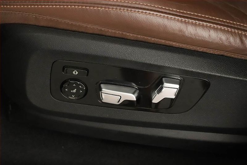 BMW X5 (2021) xDrive30d - fotka 11 z 20