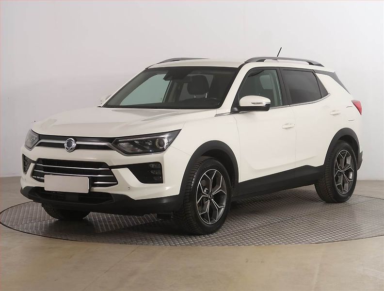 SsangYong Korando (2021) 1.5 T-GDI, Serv.kniha - fotka 2 z 17