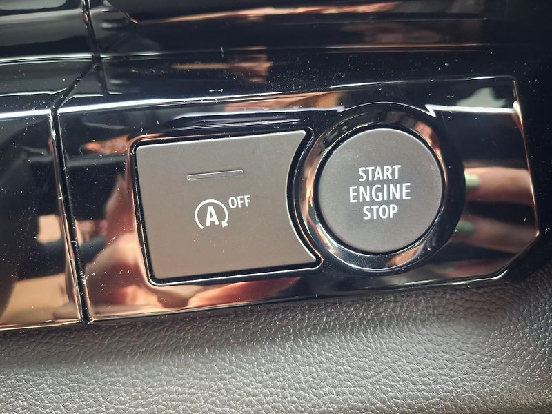 Renault Austral (2026) techno mild hybrid 150 auto - fotka 17 z 46