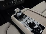 Volvo XC90 (2026) T8 AWD Plug-in ULTRA DARK 7m - náhled 19