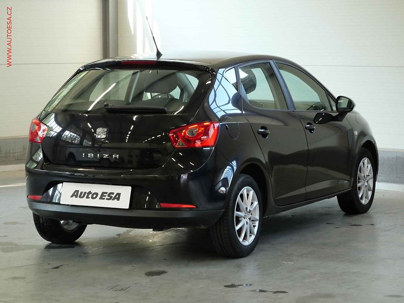 Seat Ibiza (2011) 1.2TSI, ČR, servis.kniha - fotka 4 z 20