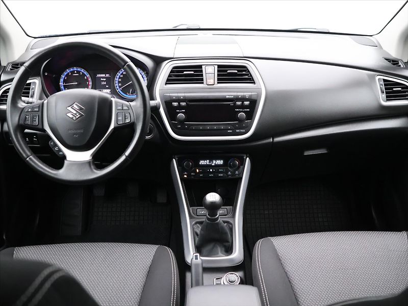 Suzuki SX4 1.6 VVT 88KW 4X4 CZ - fotka 26 z 33