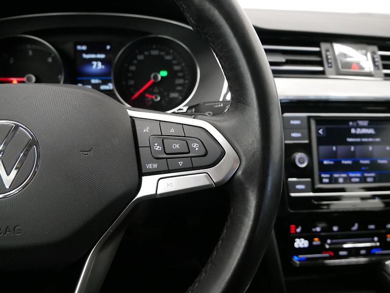 Volkswagen Passat - fotka 15 z 21