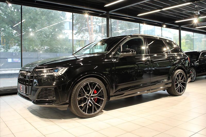 Audi SQ7 TFSi quattro Competition Plus - fotka 3 z 41