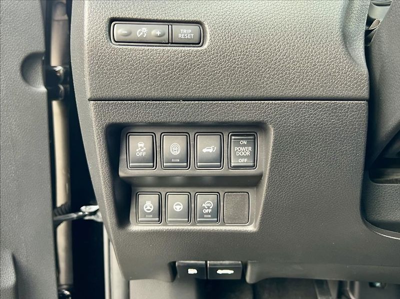 Nissan X-Trail 1,7 dCi N-TEC / panorama kůže - fotka 38 z 48
