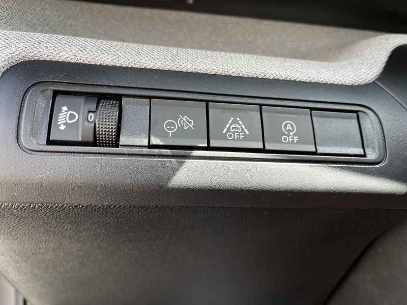 Citroën C3 Aircross (2026) PLUS Turbo 100k Manual - fotka 15 z 26