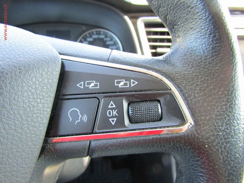 Seat Leon (2013) 1.2TSi SC, ČR, AAC, tempomat - fotka 14 z 19