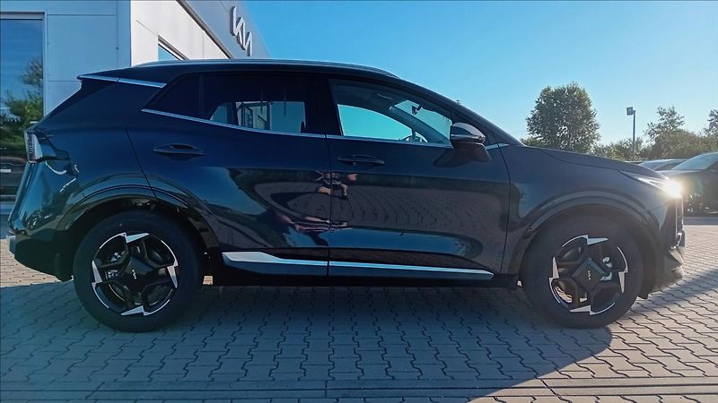 Kia Sportage 1,6 T-GDi 4x2 7DCT TOP - fotka 4 z 11