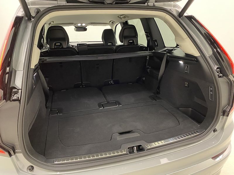 Volvo XC90 (2026) T8 AWD Plug-in BRIGHT PLUS 7m - fotka 5 z 73