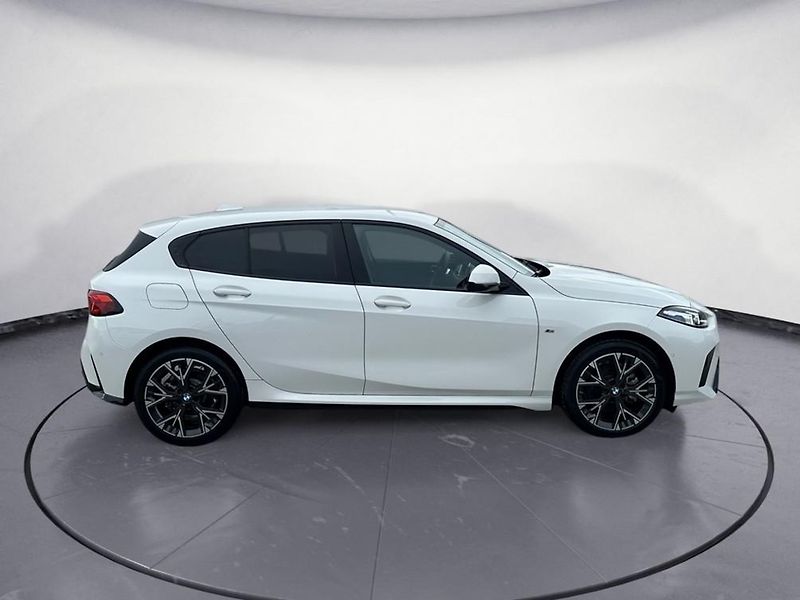 BMW Řada 1 120 M-Sport DrivAsist+ ParkAsi - fotka 4 z 12