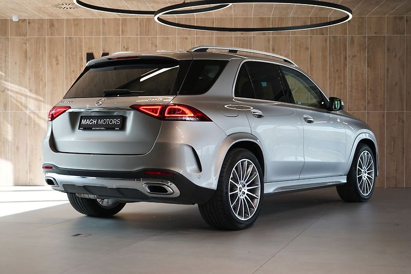 Mercedes-Benz GLE 350d 4M AMG, Ventilace, ADS+ - fotka 8 z 45