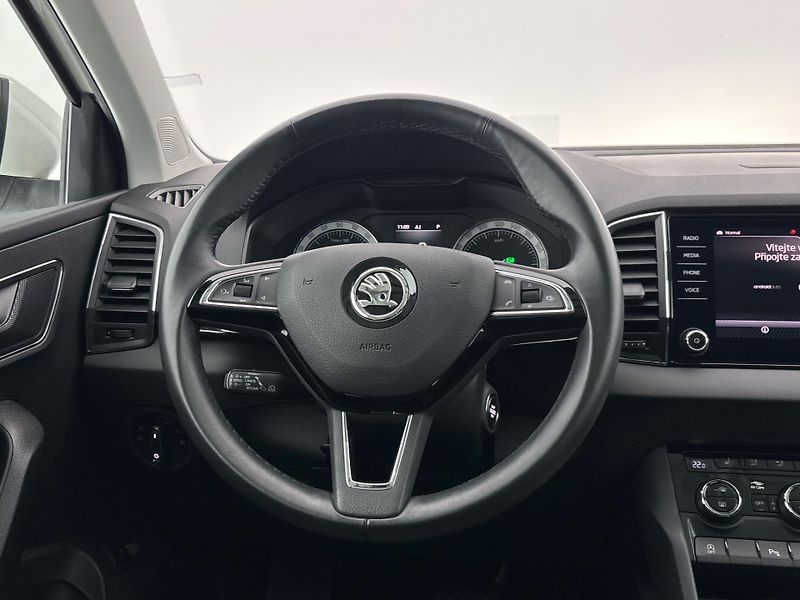 Škoda Karoq Style 4x4 DSG - fotka 18 z 29