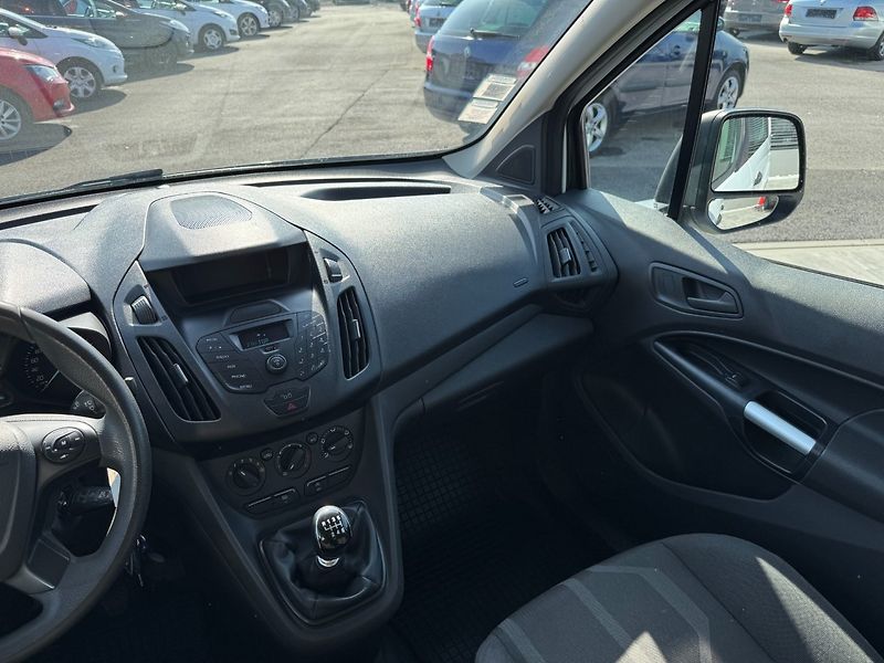 Mazda 6 (2014) Sport Combi 2.0i Attraction - fotka 15 z 36