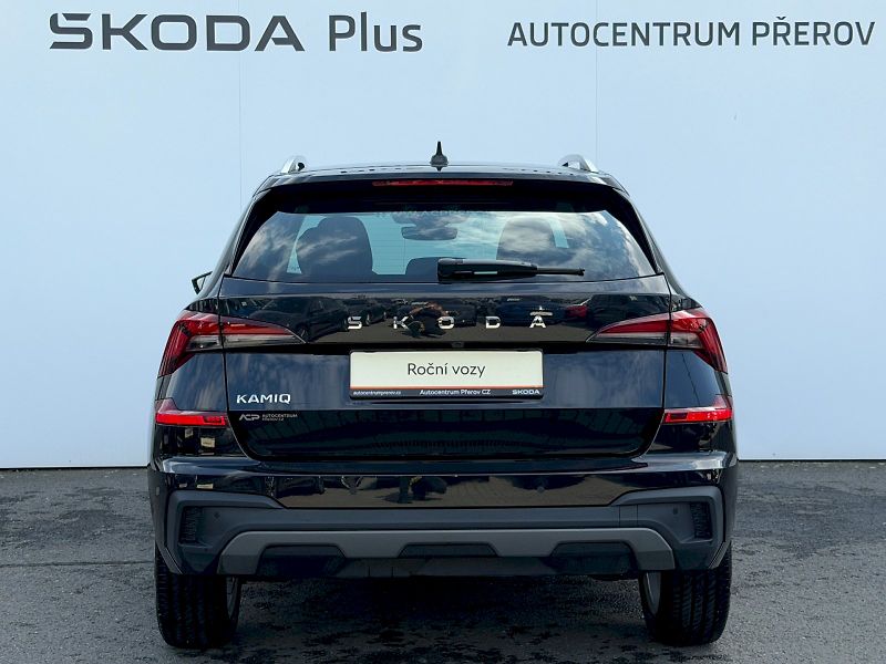Škoda Kamiq (2025) 1.0 TSI 85kW DSG Top Selection - fotka 33 z 35
