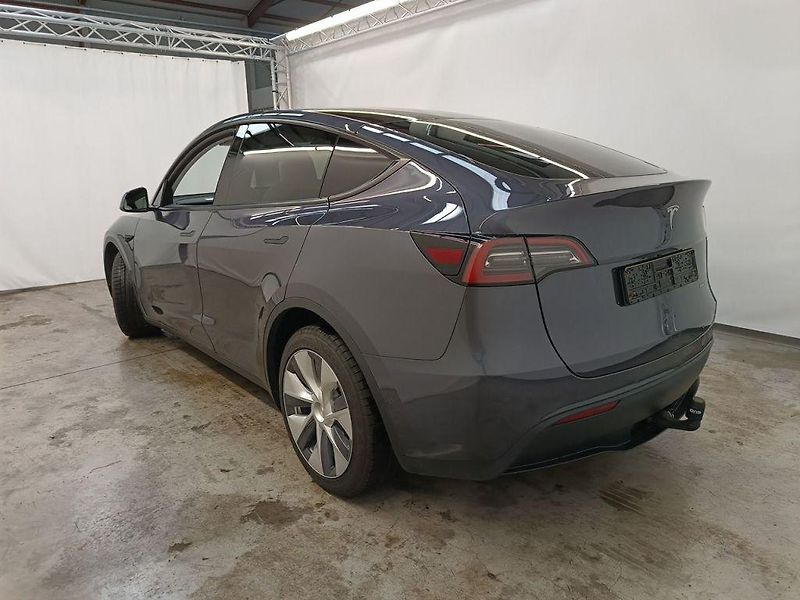 Tesla Model Y (2022) AWD Long Range    PŘIPRAVUJEME - fotka 3 z 9