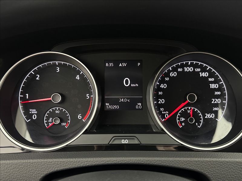 Volkswagen Golf 1,6 DSG DPH HIGHLINE 2XKOLA ČR - fotka 12 z 41