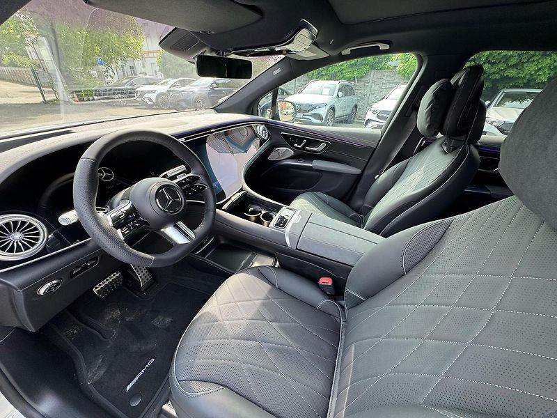 Mercedes-Benz EQS (2024) 500 4MATIC Electric Art - fotka 10 z 39