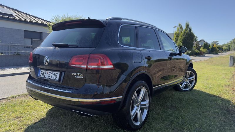 Volkswagen Touareg (2016) - fotka 2 z 4