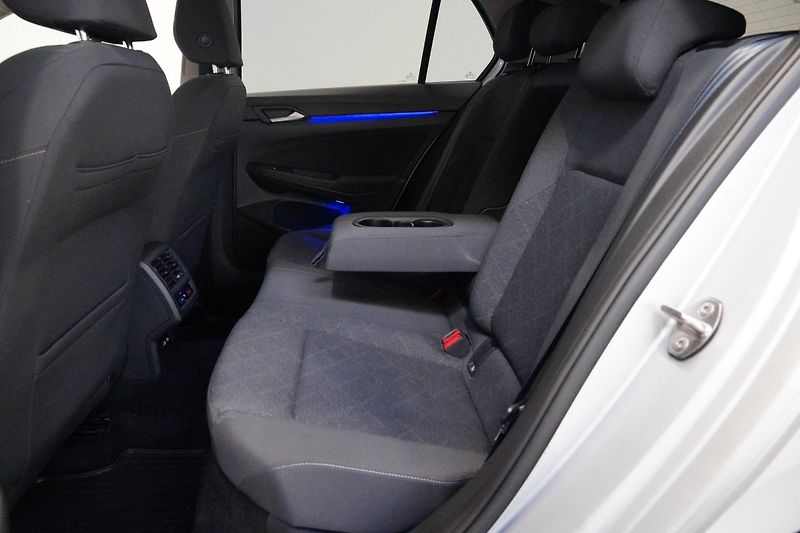 Volkswagen Golf - fotka 26 z 27