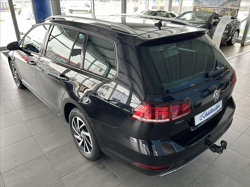 Volkswagen Golf 1,6   TDI 85kW,JOIN,TAŽNÉ,SERV - fotka 4 z 30