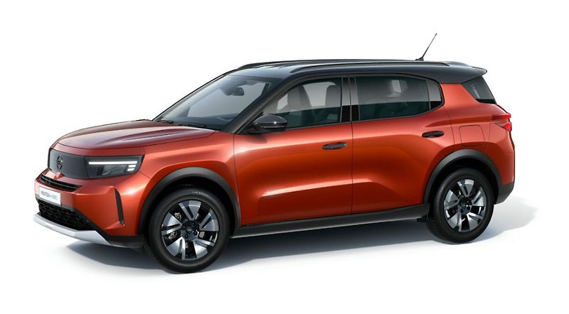 Opel Frontera (2026) GS Mild-Hybrid 7 míst- automat - fotka 10 z 44