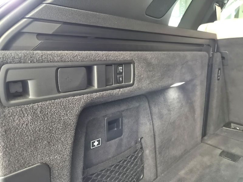BMW X5 xDrive 30d - fotka 9 z 34