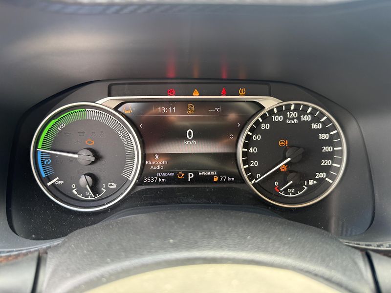 Nissan Juke 1.6l Hybrid 69 kW - fotka 18 z 26