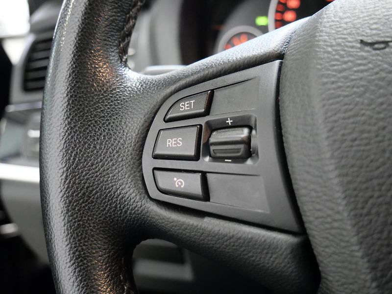 BMW X3 - fotka 21 z 26