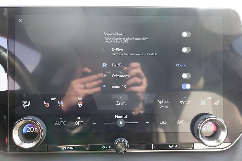 Lexus RX 450h plus RX450h+ Executive Plus - fotka 25 z 37