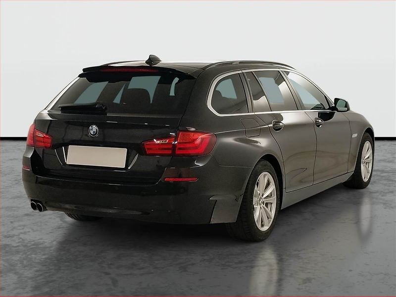 BMW Řada 5 (2013) 520d, Serv.kniha, Navi - fotka 5 z 19