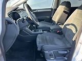 Volkswagen Touran (2023) 2.0 TDI 110kW DSG LED - náhled 10