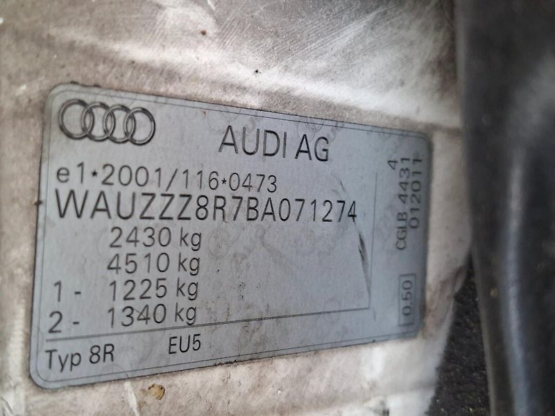 Audi Q5 (2011) 2.0TDI 125kW S-LINE QUATTRO - fotka 31 z 42