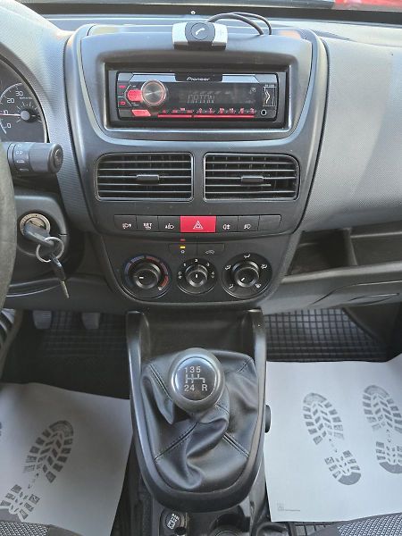 Fiat Dobló 70kW KLIMA 1.maj. ČR - DPH - fotka 9 z 20