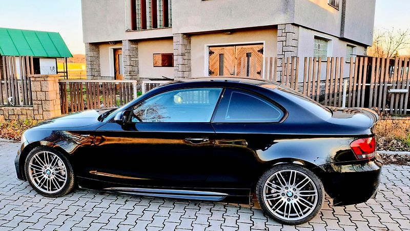 BMW Řada 1 135i e82 Mpacket - fotka 1 z 43
