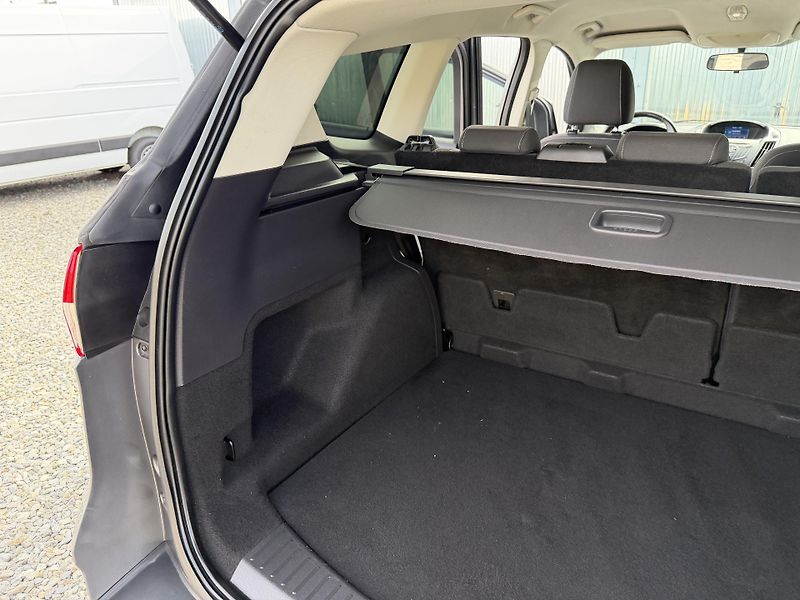 Ford Kuga 2.0TDCi 140PS 162TKM SERVIS!!! - fotka 112 z 162