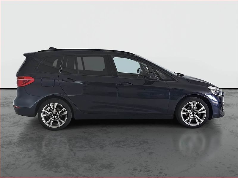 BMW Řada 2 (2019) 216i Gran Tourer, 7 míst - fotka 6 z 18