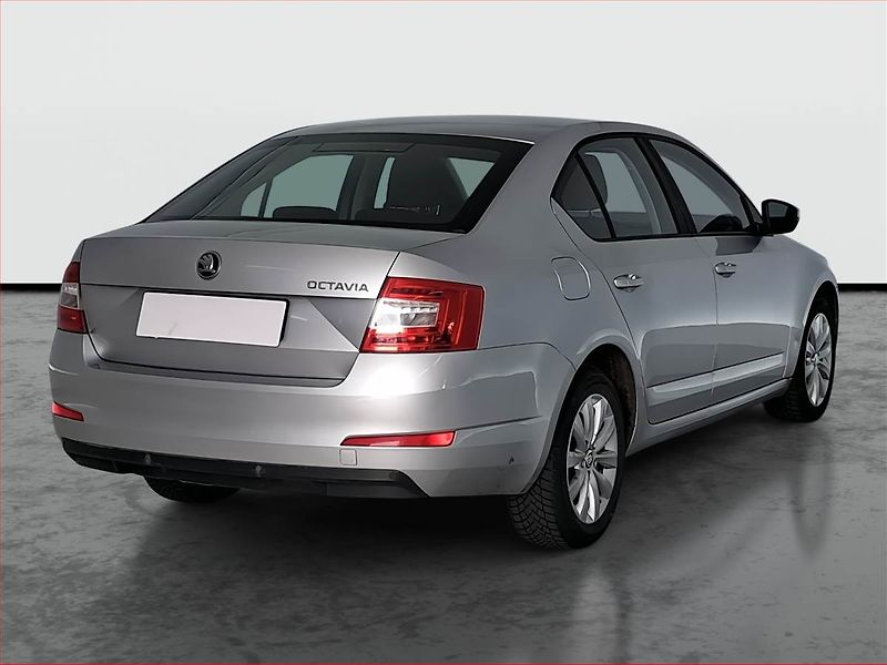 Škoda Octavia (2014) 1.6 TDI, Xenony, Tempomat - fotka 5 z 14