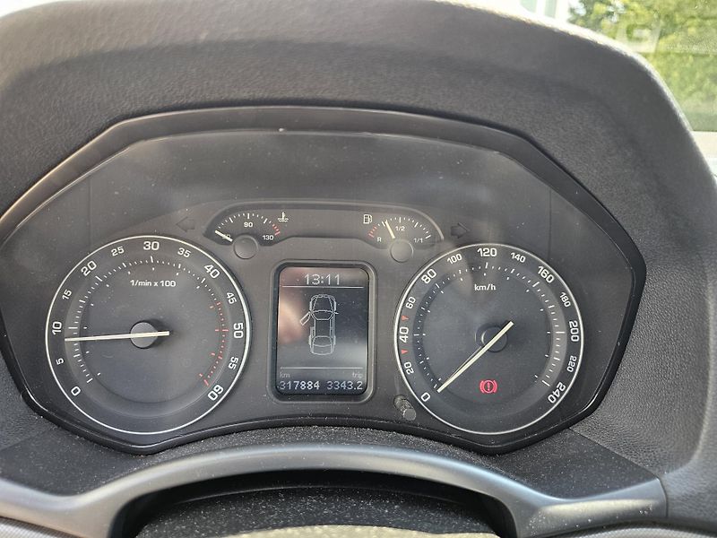 Škoda Octavia (2005) 2 1.9 TDI KLIMA - fotka 11 z 17