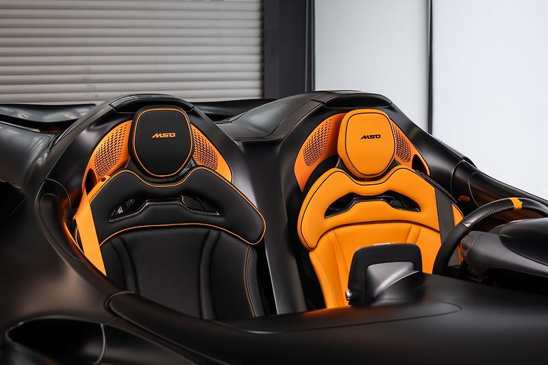 McLaren Ostatní One of 149/Lift/Karbon - fotka 7 z 31