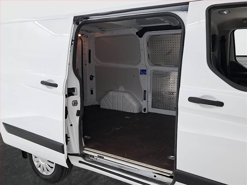 Ford Transit Custom (2022) Trend 2.0 EcoBlue, ČR, 1Maj - fotka 19 z 19